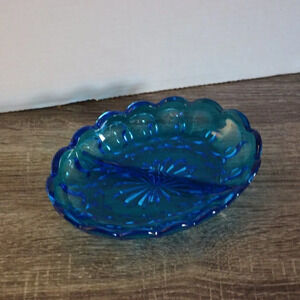 Vtg Anchor Hocking  Fairfield Divided Dish